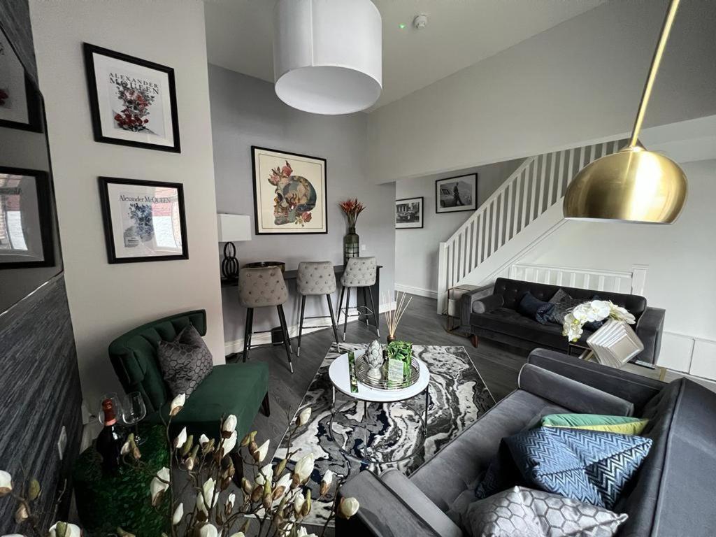 8 Holland Street Apartment Ливърпул Екстериор снимка